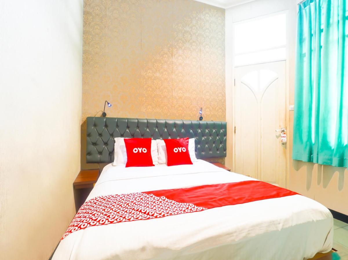 Oyo 90788 Nillo Hotel Kebumen Exterior foto